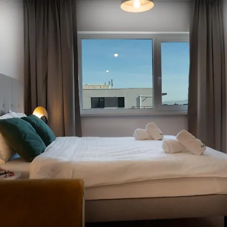 Mohost Accent - Luxury With Views Apartman *